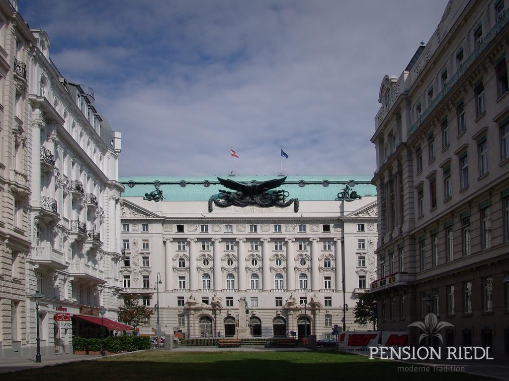 Pension Riedl Wien Eksteriør billede
