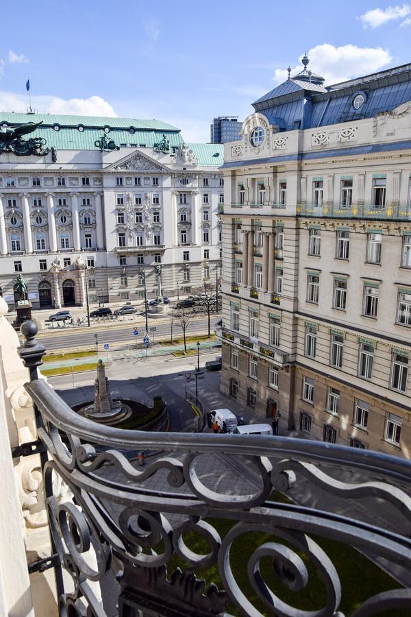 Pension Riedl Wien Eksteriør billede