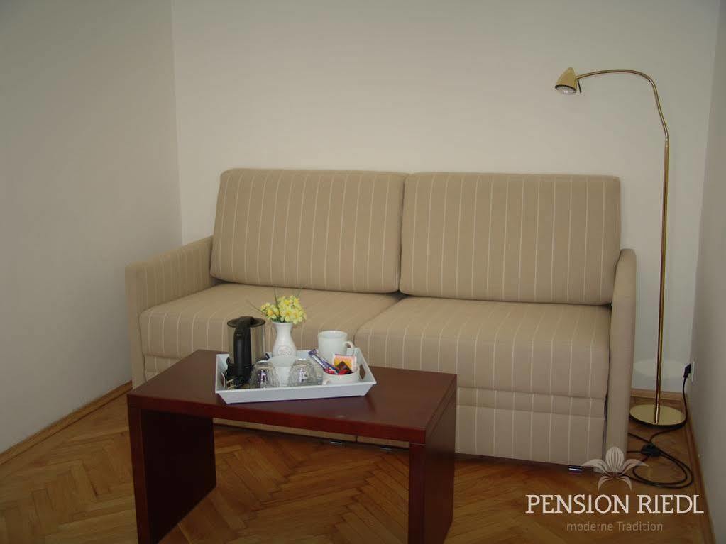 Pension Riedl Wien Eksteriør billede