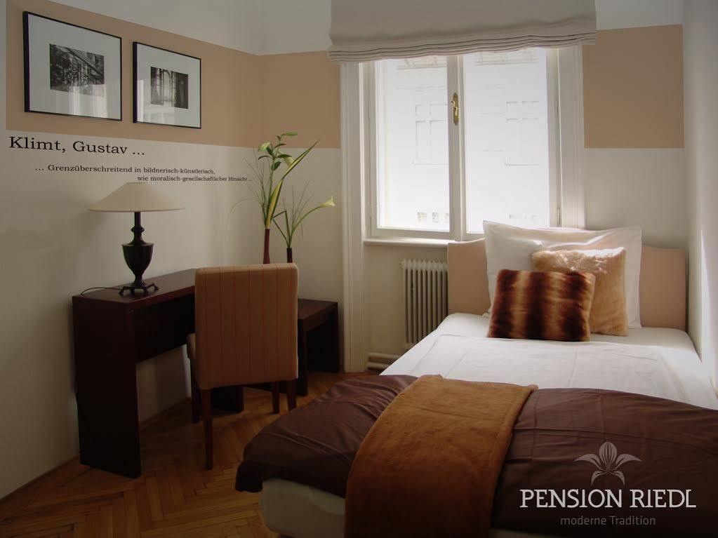 Pension Riedl Wien Eksteriør billede